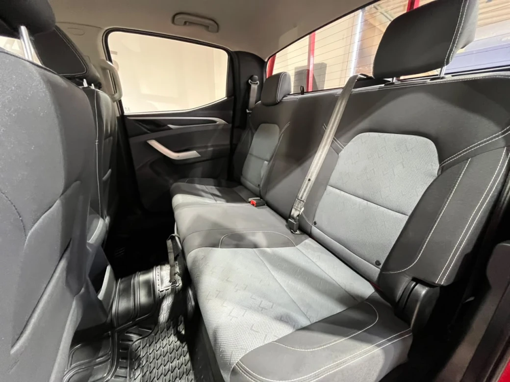 imagen 0 de vehiculo con id 2210